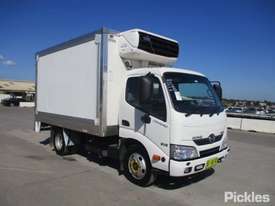 2013 Hino 300 series - picture0' - Click to enlarge