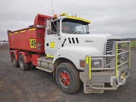 FORD L9000 Tipper Truck (T/A) - picture0' - Click to enlarge