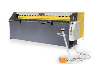 240Volt - 2500mm x 1.6mm Mild Steel Hydraulic Guillotine 240Volt