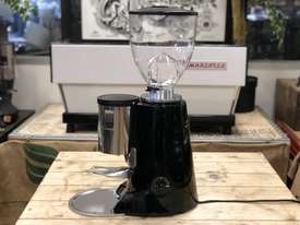 FIORENZATO F5 AUTOMATIC ESPRESSO COFFEE GRINDER - BLACK & SILVER OPTIONS AVAILABLE - picture2' - Click to enlarge