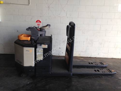 Electric Forklift Rider Pallet PC Series 2012