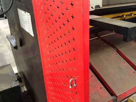 Guillotine 3.2m x 10mm capacity - picture0' - Click to enlarge