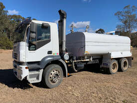 Iveco Stralis Water truck Truck - picture0' - Click to enlarge