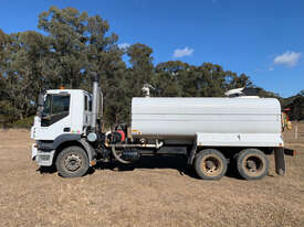 Iveco Stralis Water truck Truck - picture1' - Click to enlarge