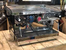 LA MARZOCCO LINEA PB 2 GROUP DEMO STAINLESS ESPRESSO COFFEE MACHINE - picture0' - Click to enlarge