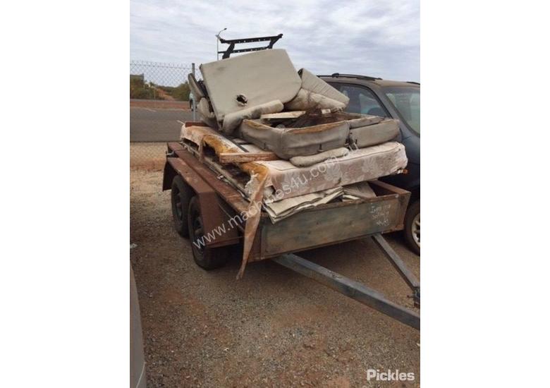 Buy Used Dual Axle Trailer Farm Trailers in , Listed on Machines4u