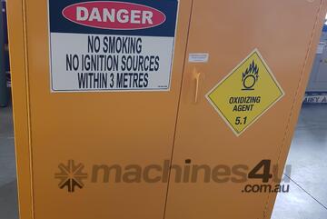 STOREMASTA Flammable Goods *Sold*. Palift Lifter. Bishamon Air Lifter $1750. Lantech Wrapper $6950