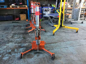 Vestil Drum Lifter Mover, Automatic Rim Latch on Casters, 400kg Drum Lifter, VD-LD-406 - picture1' - Click to enlarge
