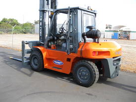 Heli 5-7 ton Forklift High Quality Diesel  - picture2' - Click to enlarge