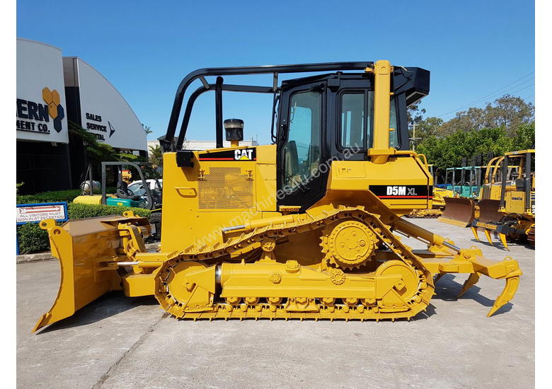 caption Caterpillar D5M XL Bulldozer (Stock No. 89624) DOZCATM