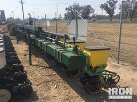 Excel 12 Row Seeder - picture0' - Click to enlarge