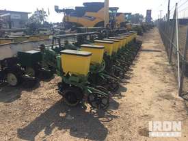 Excel 12 Row Seeder - picture2' - Click to enlarge