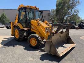 JCB 3CX Backhoe for sale - picture2' - Click to enlarge