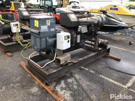 Genset - picture0' - Click to enlarge
