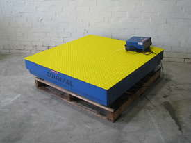 Platform Scales 1200 x 1200mm 1000kg - Gedge GS1550 - picture0' - Click to enlarge