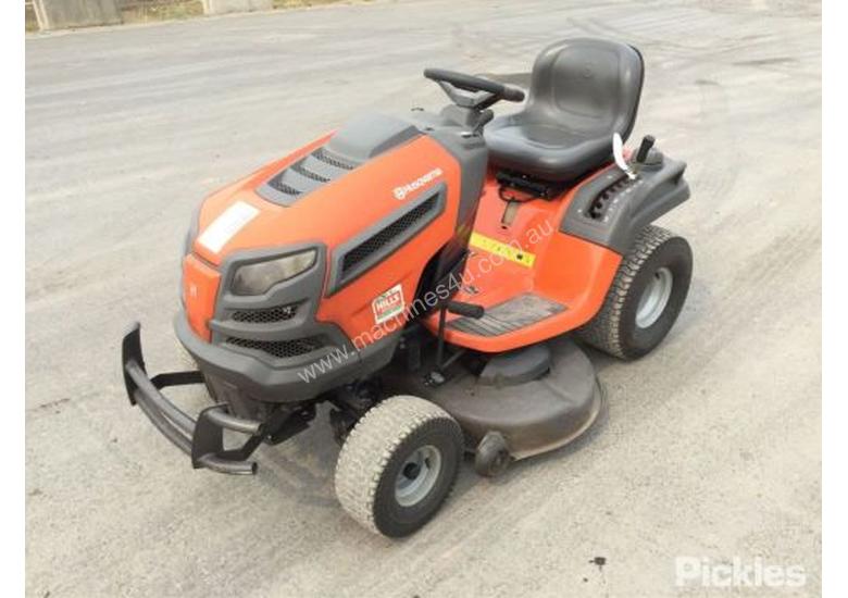 Used husqvarna 2011 Husqvarna YTH2246TDR Ride On Mowers in , Listed