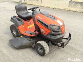 2011 Husqvarna YTH2246TDR - picture2' - Click to enlarge