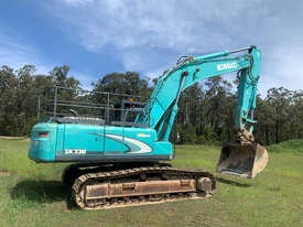 Kobelco SK330 Tracked Excavator - picture0' - Click to enlarge