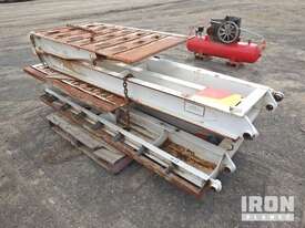 Bi-Fold Ramps - picture0' - Click to enlarge