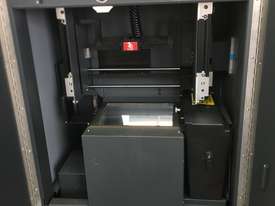 V FLASH FTI 230 3D Printer by 3D SYSTEMS - picture2' - Click to enlarge