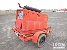 Lincoln 400AS Portable Arc Welder - picture1' - Click to enlarge