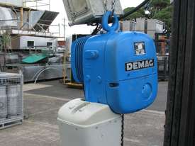 1 Ton Electric Chain Hoist with Motorised Trolley - Demag PK5NF - picture1' - Click to enlarge