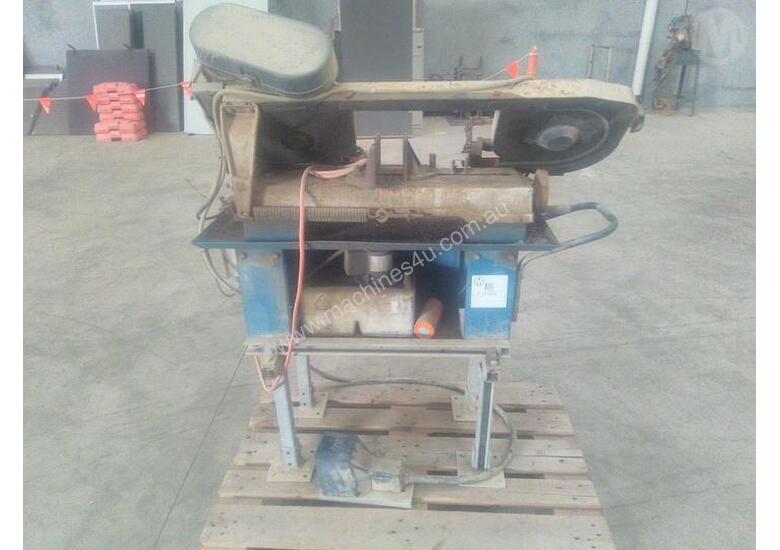 Used Hare & Forbes BS7L Metal Bandsaw in , Listed on Machines4u