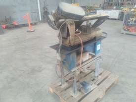 Hare & Forbes BS-7L Band Saw - picture1' - Click to enlarge