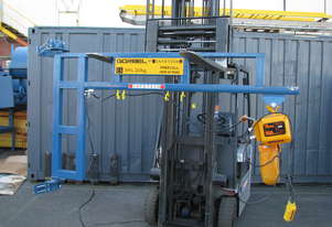 PWB Anchor 250kg Electric Chain Hoist Crane with Swing Gantry Beam PWB Anchor 250kg Electric Chain Hoist Crane with Swing Gantry Beam