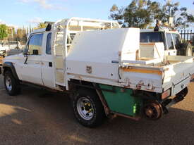 Toyota 2011 Landcruiser VDJ 70 Ute - picture1' - Click to enlarge