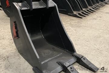 Roo attachments 1.5T-1.8T Trenching Bucket 300mm