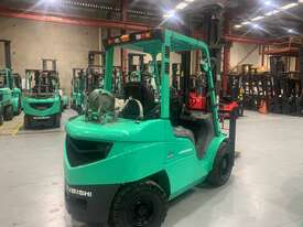 Good Condition 2017 Mitsubishi FG30N For Hire - 95800 - picture0' - Click to enlarge