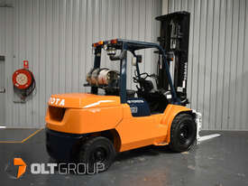 Toyota 7FG50A 5 Tonne Forklift with Wide Fork Positioner Attachment LPG 3624 Hours Only - picture1' - Click to enlarge