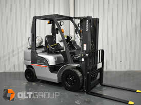 Nissan 2.5 Tonne Forklift LPG 4.3m Lift Height Container Mast Solid Tyres 8423 Hours - picture2' - Click to enlarge