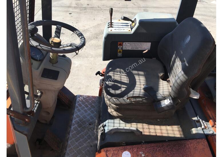 caption 2.0T LPG Narrow Aisle Forklift