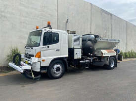 Hino GD Ranger 7 Road Maint Truck - picture0' - Click to enlarge