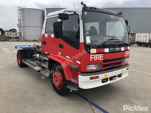 2001 Isuzu FTR800