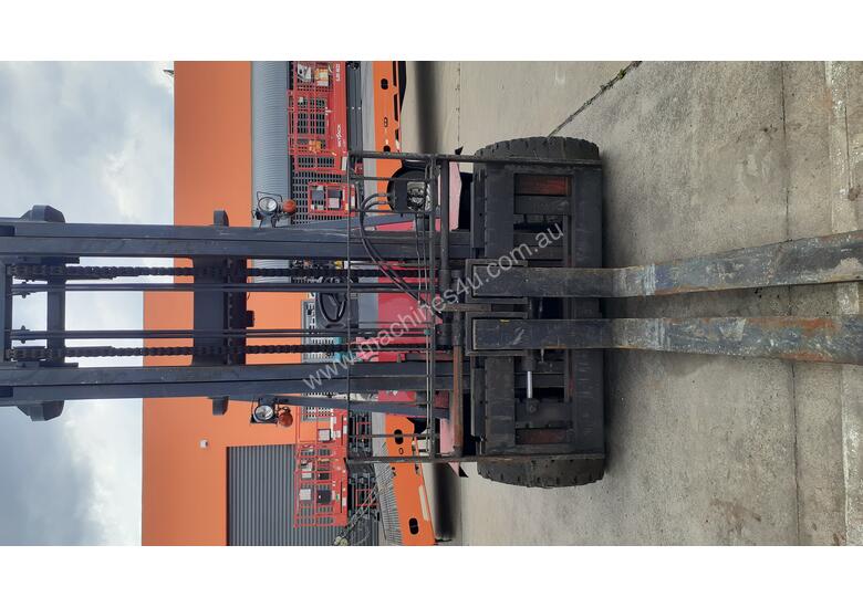 Hire Nissan Nissan 7 ton forklift for saledual front wheel 2400 long
