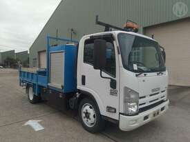 Isuzu NQR450M - picture0' - Click to enlarge