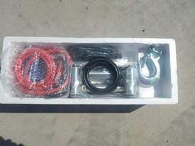 Unused 12V Vehicle Recovery Electric Winch - picture2' - Click to enlarge