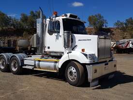 Western Star 4864FX Primemover Truck - picture2' - Click to enlarge