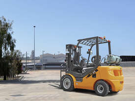 1.5T LPG UN Forklift FGL15T-2W400SS - picture0' - Click to enlarge