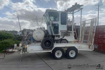 Hoffmann H18-1 Universal Line marker Machine & Trailer Combination