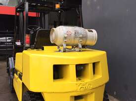 Refurbished Yale GLP45MF 4.5 Ton LPG Counterbalance Forklift - picture2' - Click to enlarge
