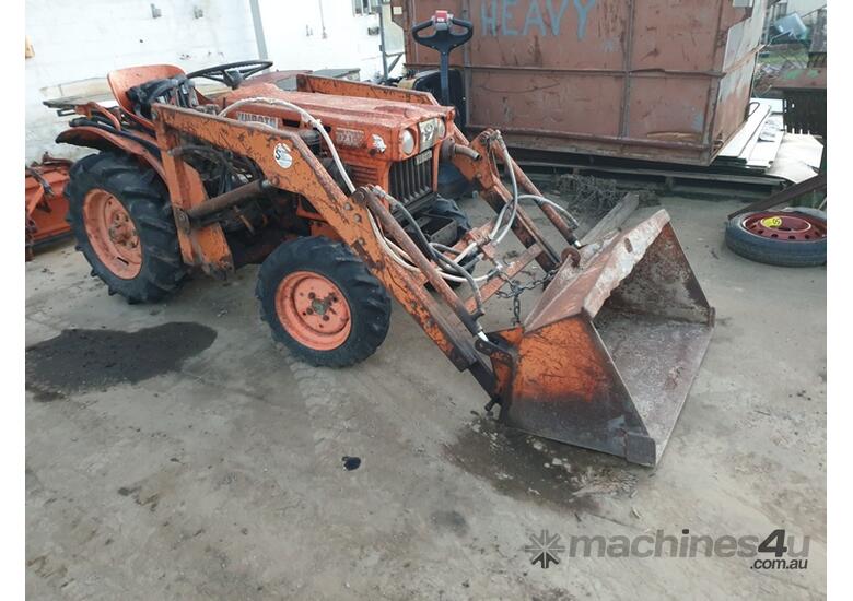 Used Kubota B7100 Tractors in , Listed on Machines4u