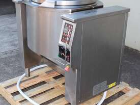 Electrically Heated Tilting Kettle - picture1' - Click to enlarge