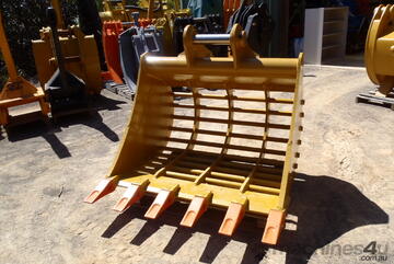 Sorting Screening Bucket Rated 20 Ton