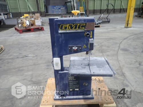 GMC SMALL BAND SAW