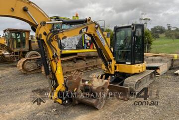 CATERPILLAR 305.5E2 Track Excavators