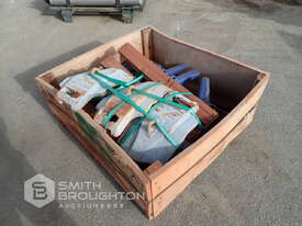 CRATE COMPRISING OF VARIOUS G.E.T - picture1' - Click to enlarge